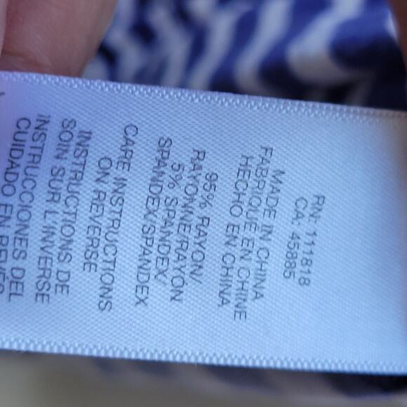 Michael Kors Size L Woman’s Top Striped Blue/ White Short sleeves Knot - Picture 4 of 8